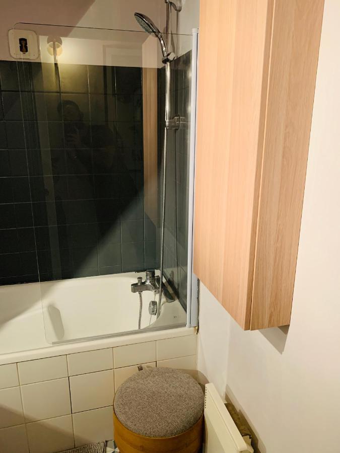 La Maison De Nina Sens Luaran gambar